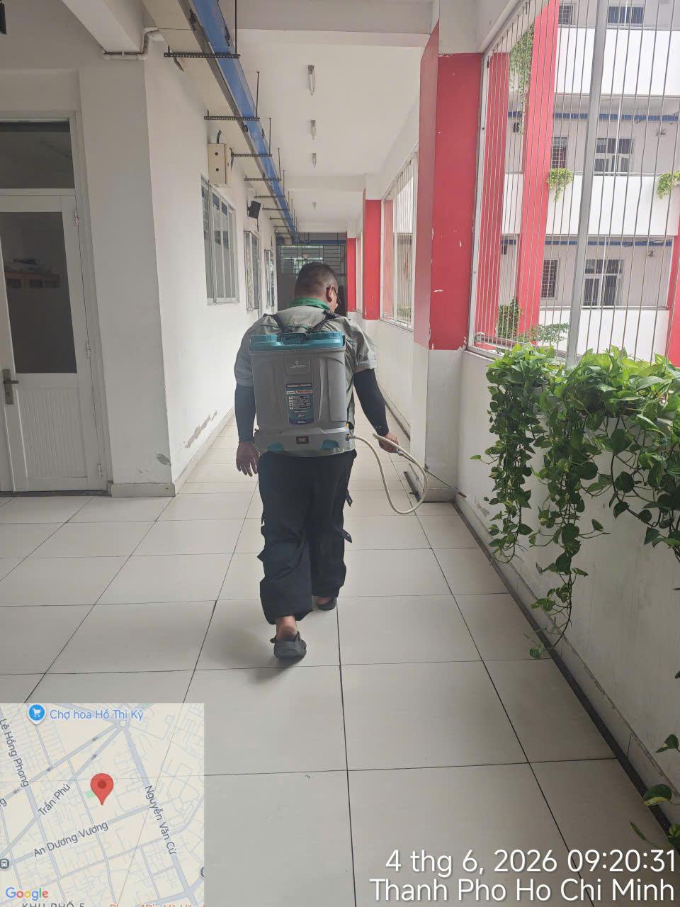 Phun xử lý dọc hành lang khu lưu trú tại bệnh viện và phòng khám