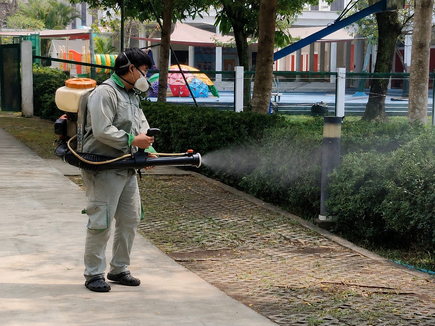 Phun khử trùng nhà ở khi nào là cần thiết? Quy trình đúng?