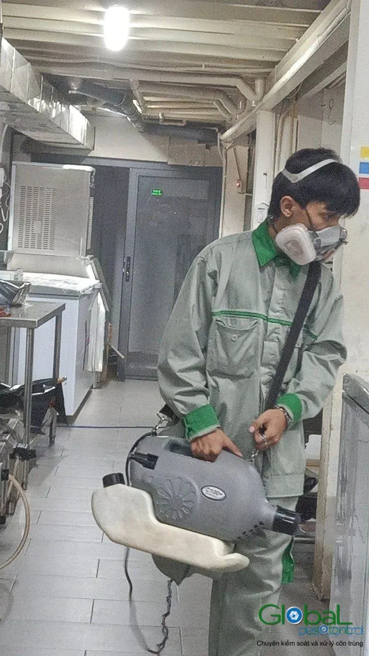 Phun diệt côn trùng định kỳ (đợt 8) — ảnh 21